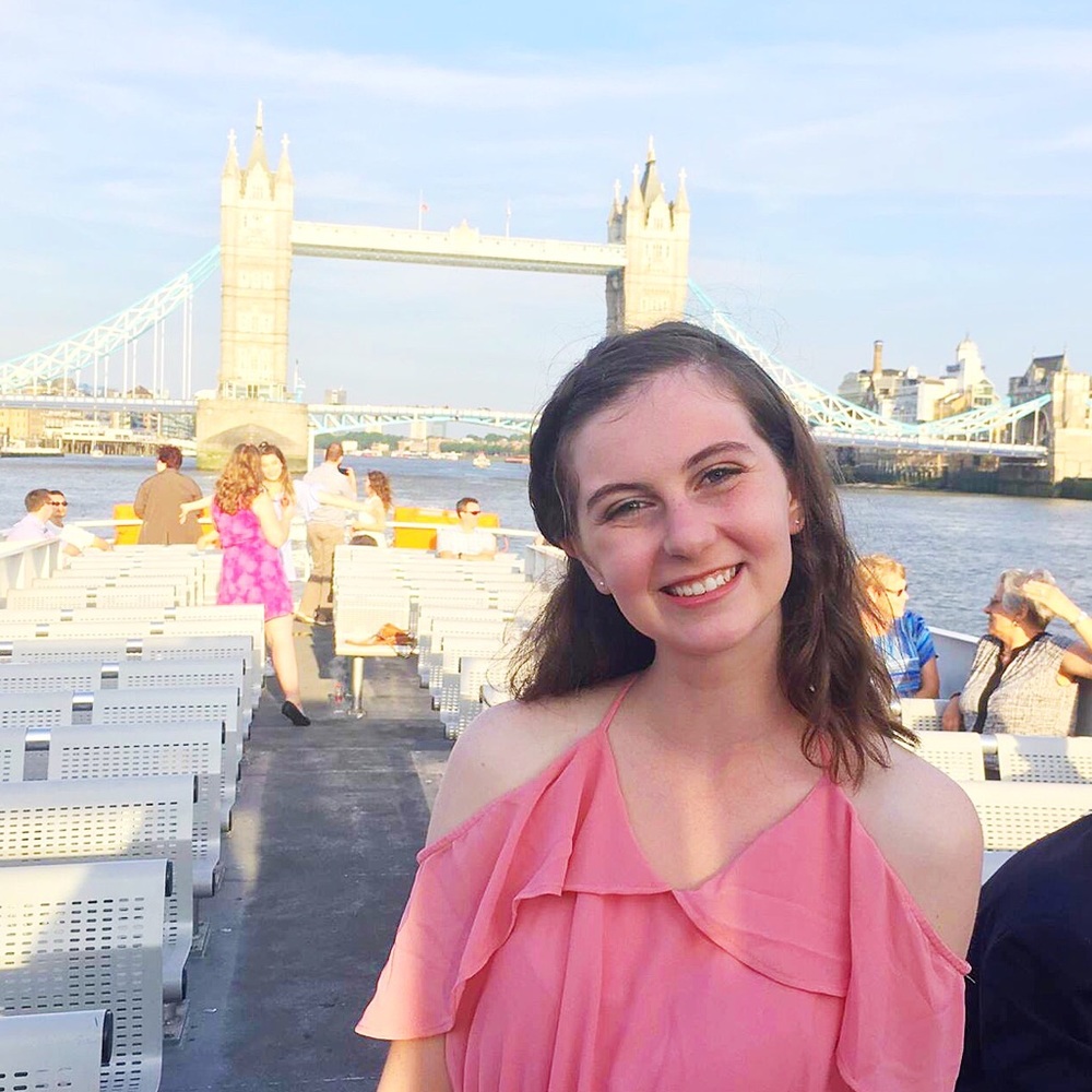 Meet your Posher, Paige